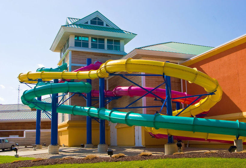 Resort Cedar Point Castaway Bay Ohio