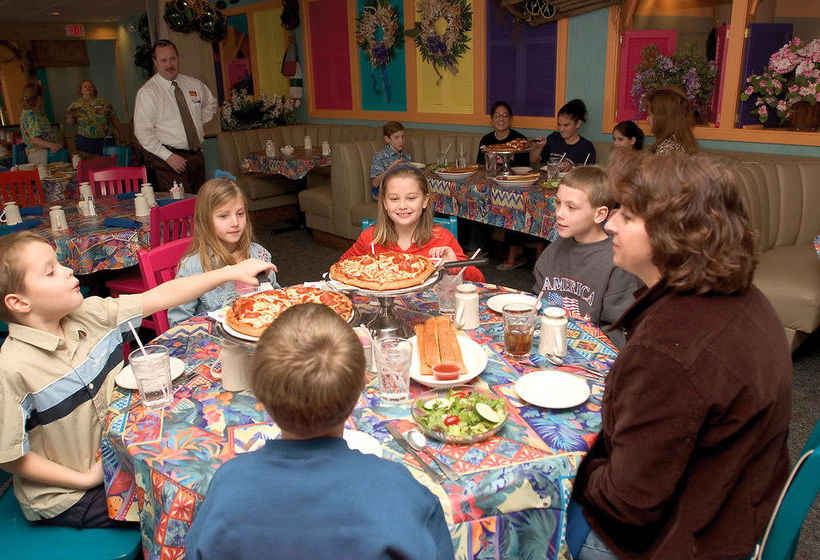 Resort Cedar Point Castaway Bay  | Sandusky | Ohio | United States 13