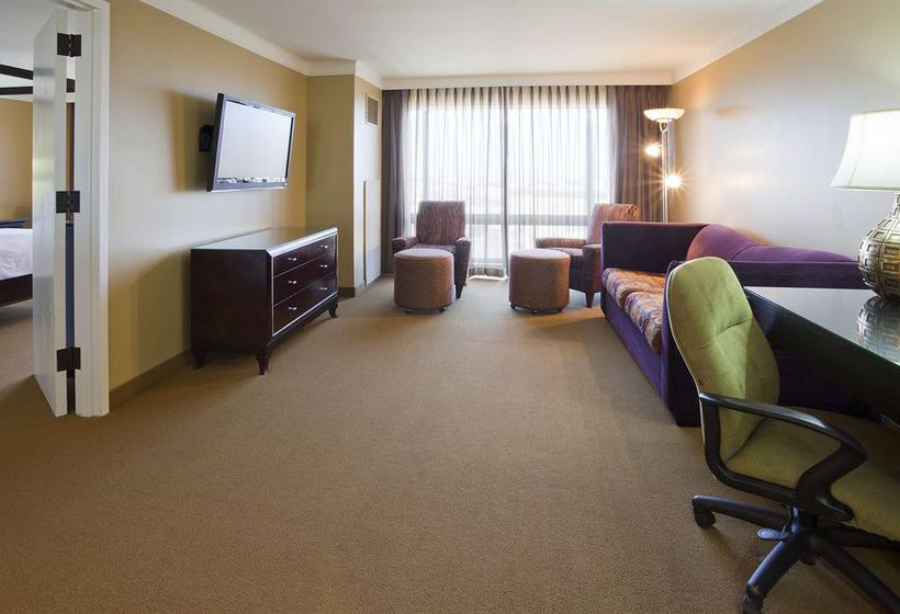 Radisson Hotel Fargo  | Fargo | North Dakota | United States 13