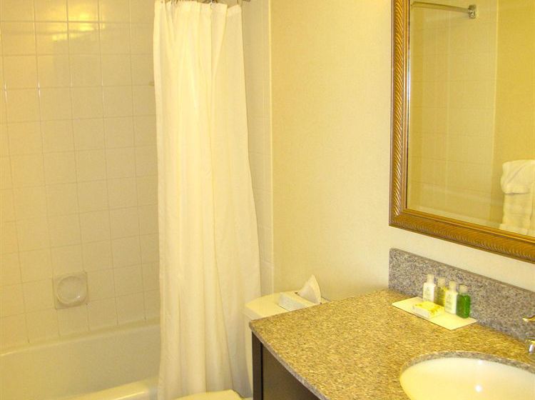 Le St-Germain Suite Hotel   | St. Cloud | Minnesota | United States 17