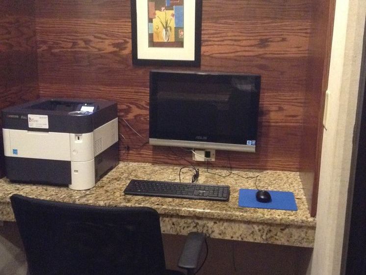 Hotel Wyndham Glenview Suites  | Glenview | Illinois | United States 18