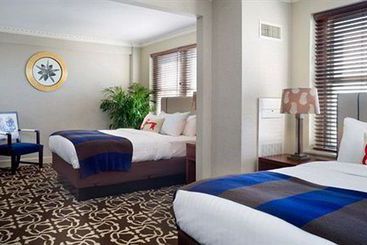 Hotel Phillips  | Kansas City | Missouri | United States 8