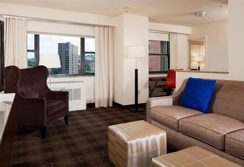 DoubleTree by Hilton Hotel & Suites Pittsburgh Downtown  | Pittsburgh | Pennsylvania | United States 15