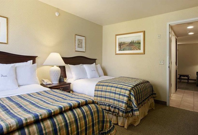 DoubleTree by Hilton Hotel Burlington  | South Burlington | Vermont | United States 14
