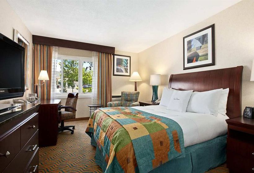 DoubleTree by Hilton Hotel Burlington  | South Burlington | Vermont | United States 20