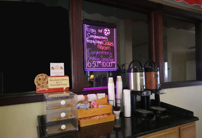 Hotel Ramada Wytheville  | Wytheville | Virginia | United States 8