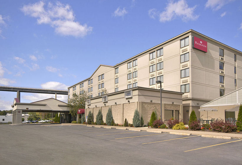 Ramada Plaza Hotel 