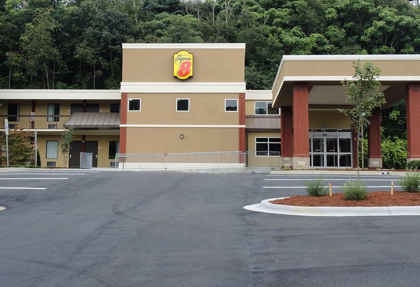 Hotel Super 8 Asheville  | Asheville | North Carolina | United States 7