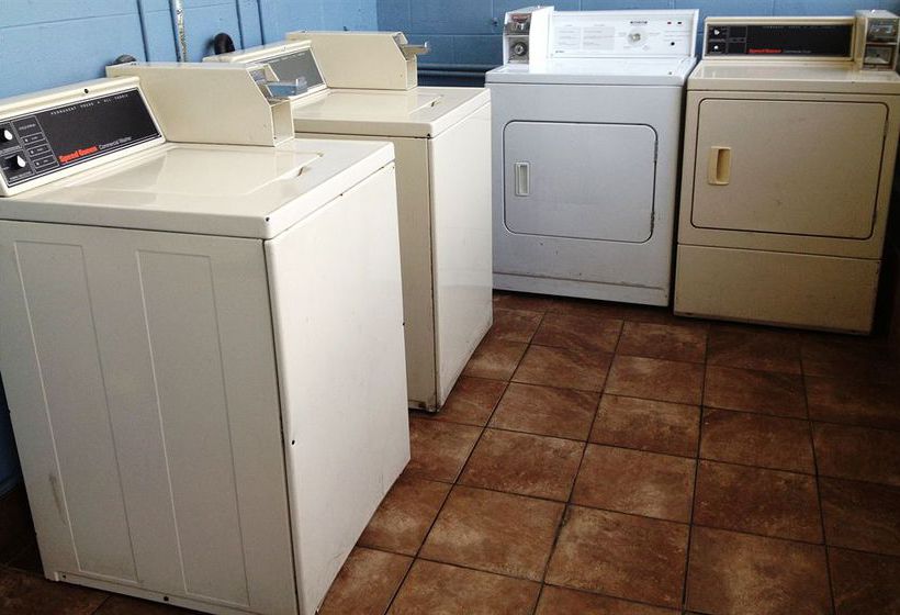 Hotel Real Value Inn  | Memphis | Tennessee | United States 10