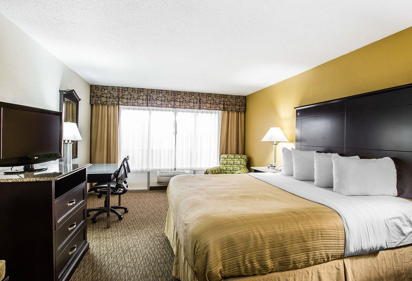 Hotel Quality Inn & Suites Airpark East   | Greensboro | North Carolina | United States 13