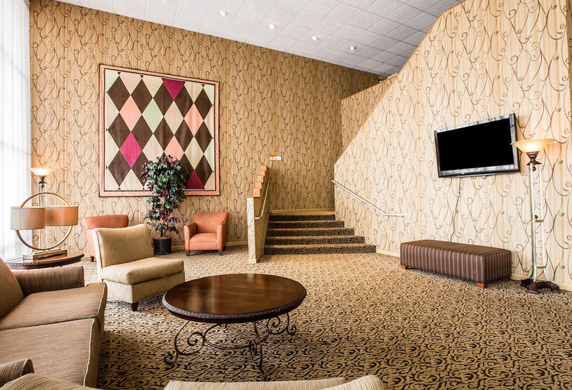 Hotel Quality Inn & Suites Airpark East   | Greensboro | North Carolina | United States 7