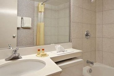 Hotel Days Inn & Suites Columbus East Airport  | Reynoldsburg | Ohio | Hotel negli Stati Uniti 4