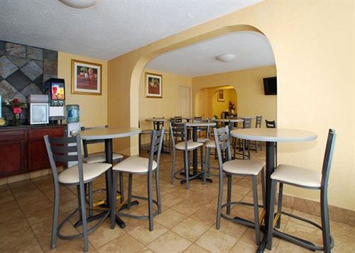 Hotel Quality Inn & Suites  | Lafayette | Indiana | United States 6