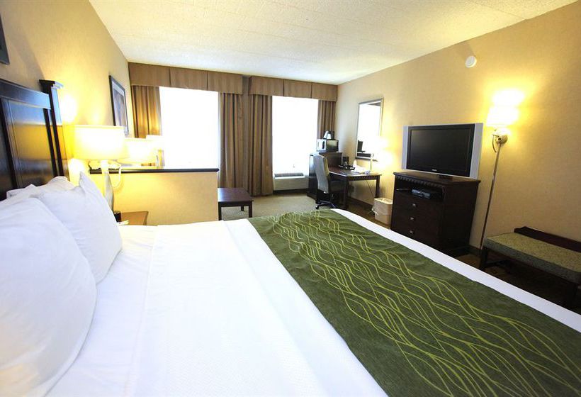 Hotel Comfort Inn & Suites  | Paramus | New Jersey | United States 9