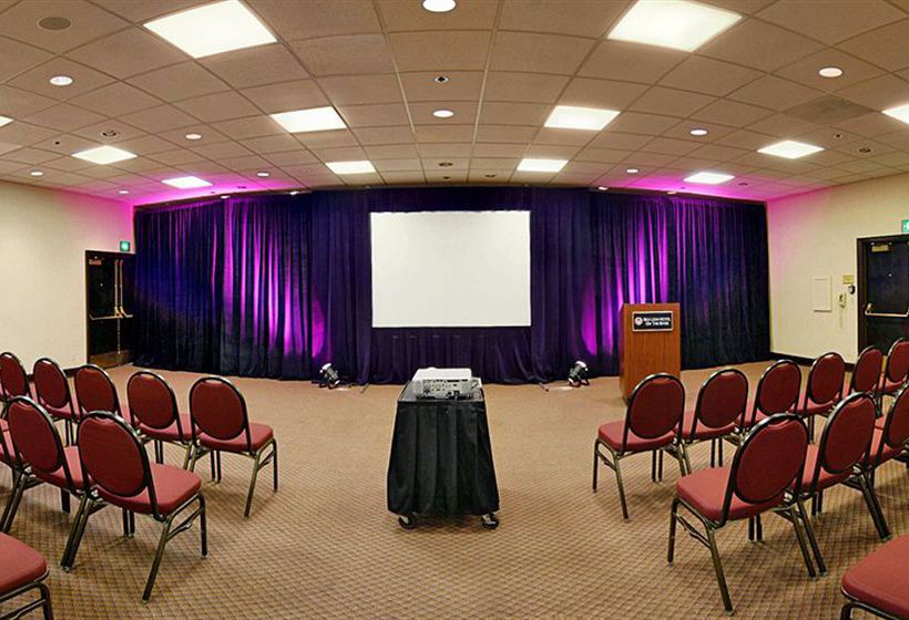 Red Lion Hotel on the River Jantzen Beach Portland  | Portland | Oregon | United States 17