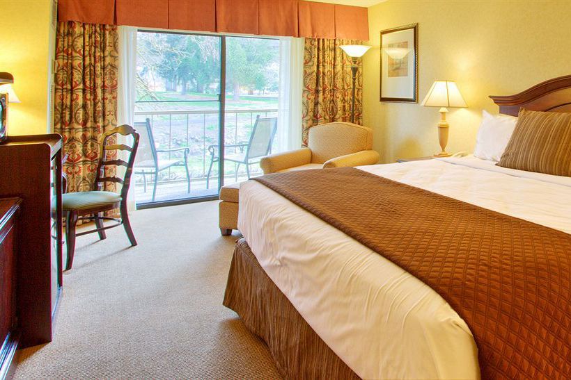 Hotel Red Lion Inn  | Medford | Oregon | United States 3