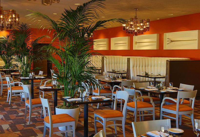 Hotel Red Lion Inn  | Medford | Oregon | United States 4