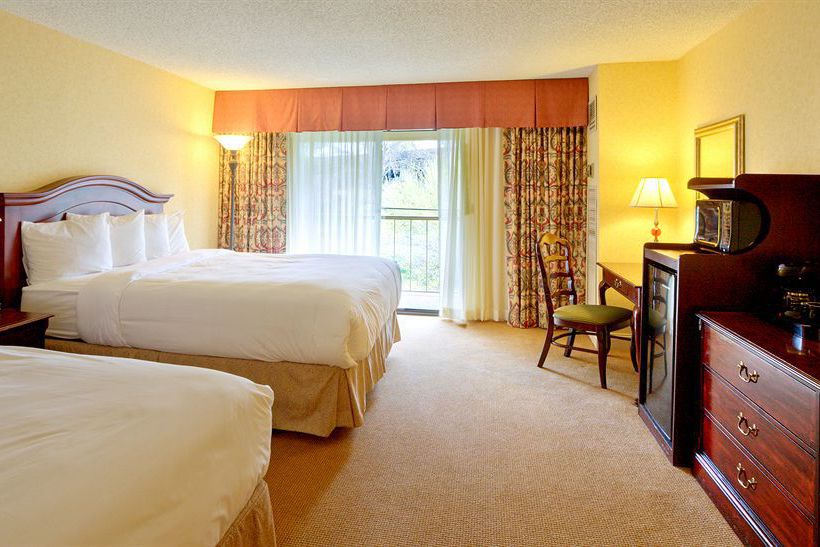 Hotel Red Lion Inn  | Medford | Oregon | United States 5
