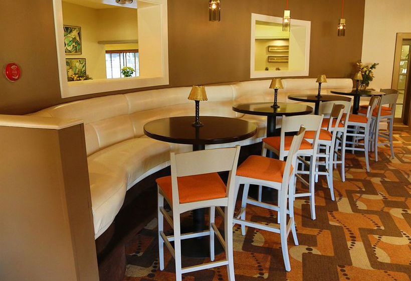 Hotel Red Lion Inn  | Medford | Oregon | United States 8