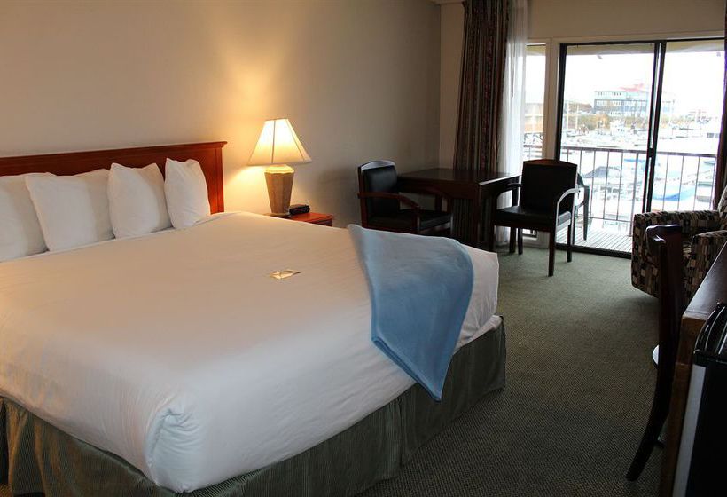 Hotel Astoria Riverwalk Inn  | Astoria | Oregon | United States 4