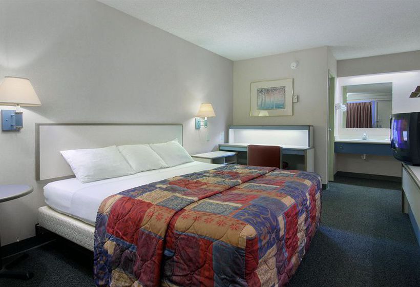 Hotel Red Roof Inn Nashville North  | Goodlettsville | Tennessee | United States 3