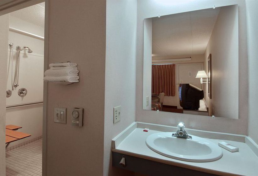 Hotel Red Roof Inn Nashville North  | Goodlettsville | Tennessee | United States 5