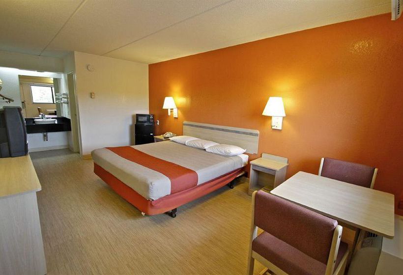 Hotel Red Roof Inn Coliseum  | Charlotte | North Carolina | United States 2