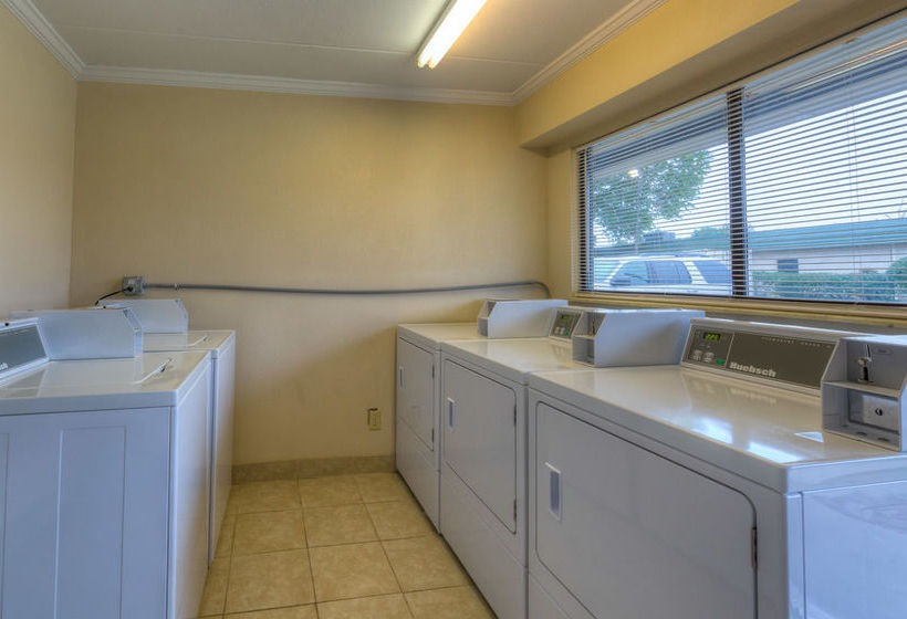 Hotel Red Roof Inn Memphis East  | Memphis | Tennessee | United States 16