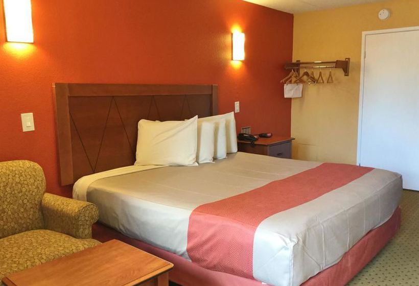 Hotel Americas Best Value Inn & Suites  | Little Rock | Arkansas | United States 19