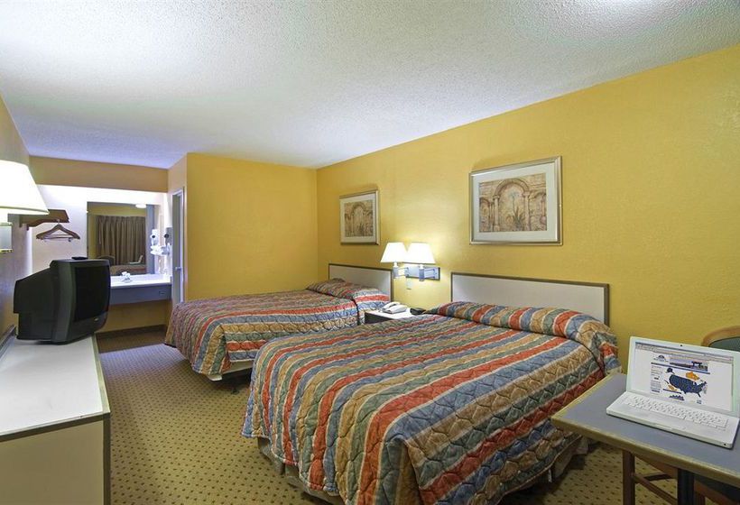 Hotel Americas Best Value Inn & Suites  | Little Rock | Arkansas | United States 3