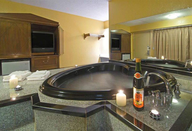 Hotel Americas Best Value Inn & Suites  | Little Rock | Arkansas | United States 8