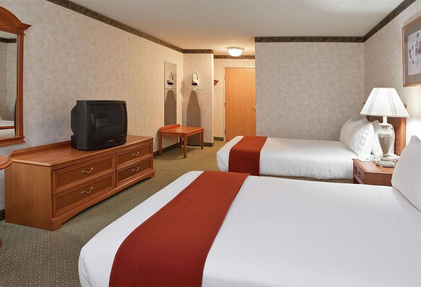 Hotel Holiday Inn Express & Suites Grove City  | Grove City | Ohio | Hotel negli Stati Uniti 20