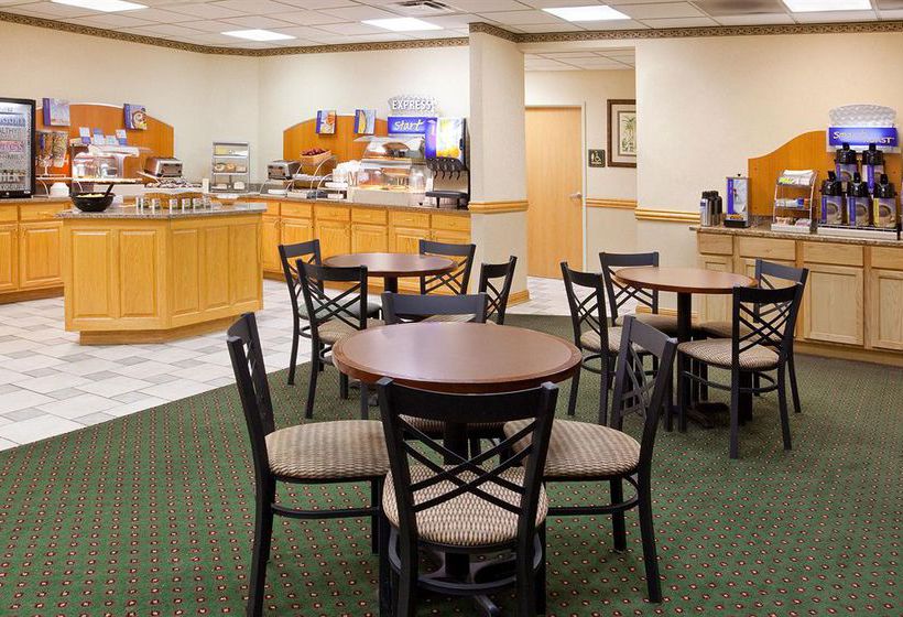 Hotel Holiday Inn Express & Suites Grove City  | Grove City | Ohio | Hotel negli Stati Uniti 6