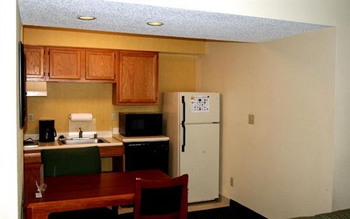 Residence Hawthorn Suites by Wyndham Akron    | Akron | Ohio | United States 6