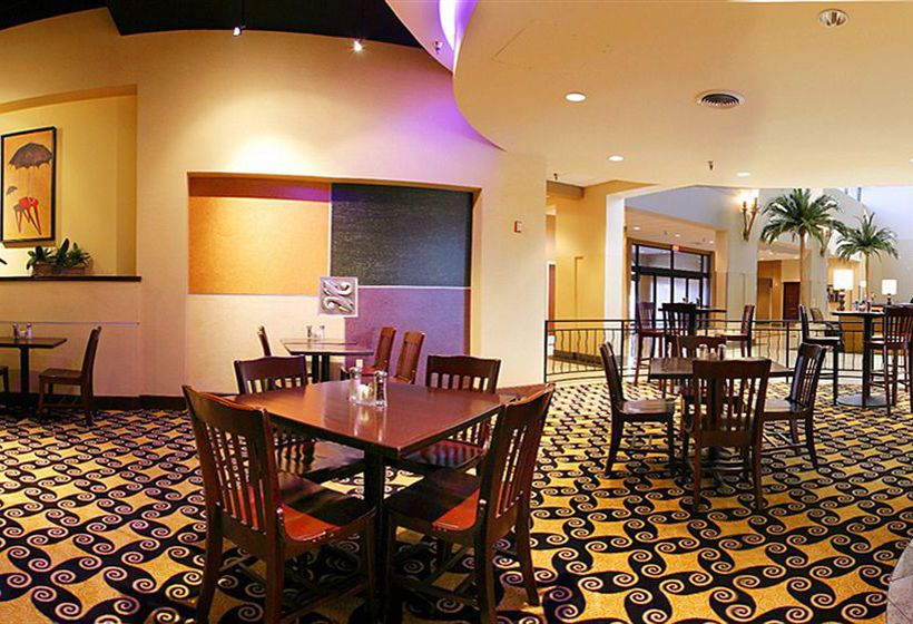 DoubleTree by Hilton Hotel Dallas - Richardson  | Richardson | Texas | United States 9