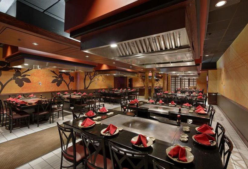 Wyndham Riverfront Little Rock hotel  | North Little Rock | Arkansas | United States 2