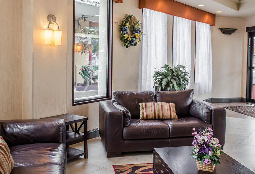 Hotel Comfort Inn Riverfront  | Harrisburg | Pennsylvania | United States 15