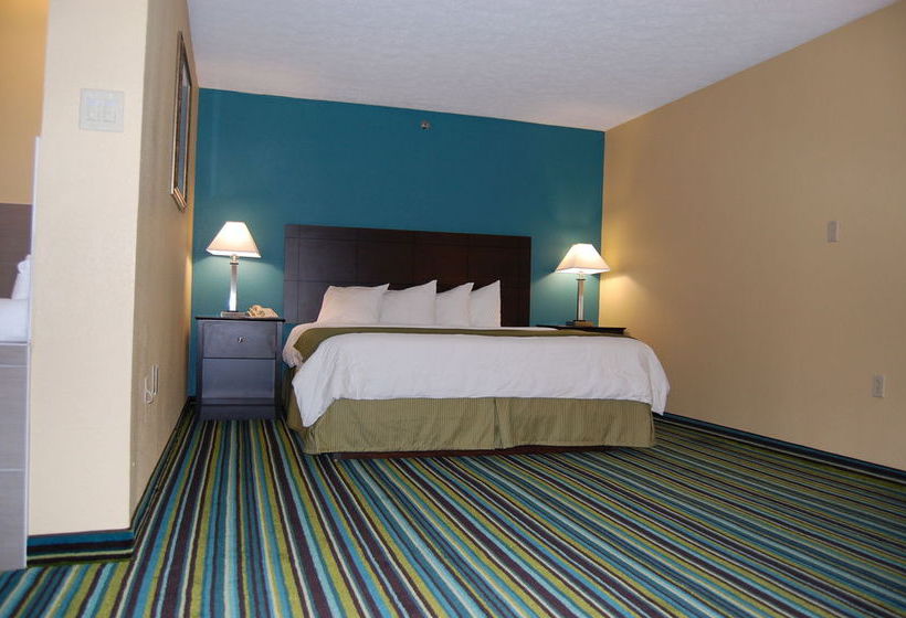 Hotel Quality Inn & Suites  | Medina | Ohio | United States 7
