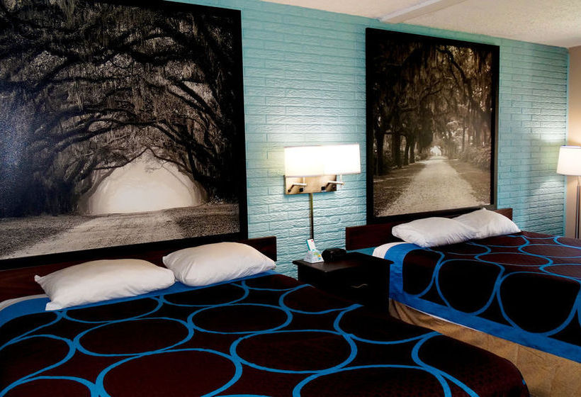 Hotel Super 8 Richmond Hill  | Richmond Hill | Georgia | United States 13