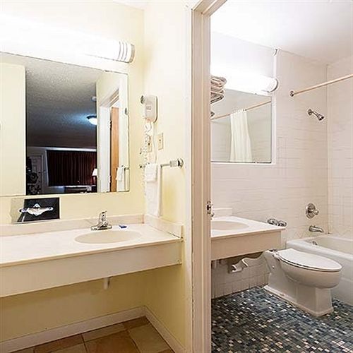 Hotel Royal Inn  | Abilene | Texas | United States 9