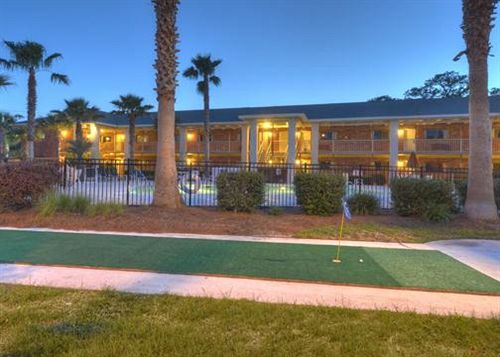 Hotel Quality Inn & Suites   | Jekyll Island | Georgia | United States 14