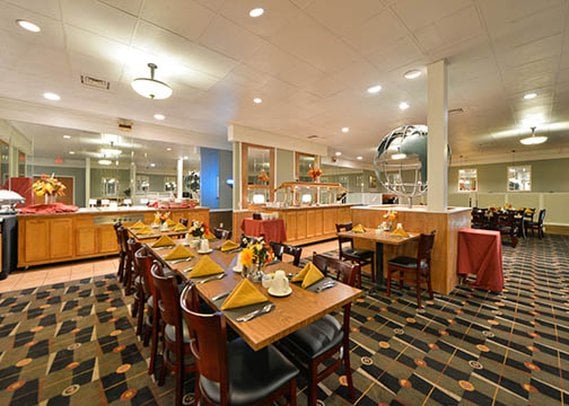 Clarion Hotel & Convention Center Cedar Rapids Iowa