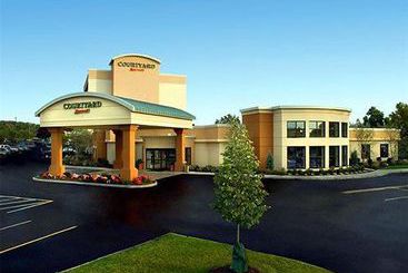 Hotel Courtyard Canton 