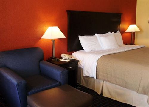 Hotel Quality Inn & Suites 