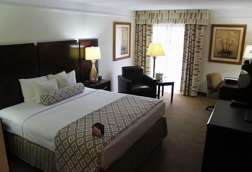 Hotel Novi Oaks  | Novi | Michigan | United States