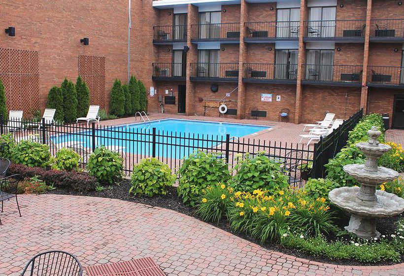 Hotel Novi Oaks  | Novi | Michigan | United States 13