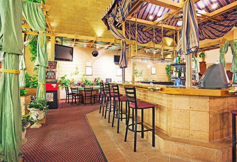 Hotel Holiday Inn Minot Riverside  | Minot | North Dakota | United States 1