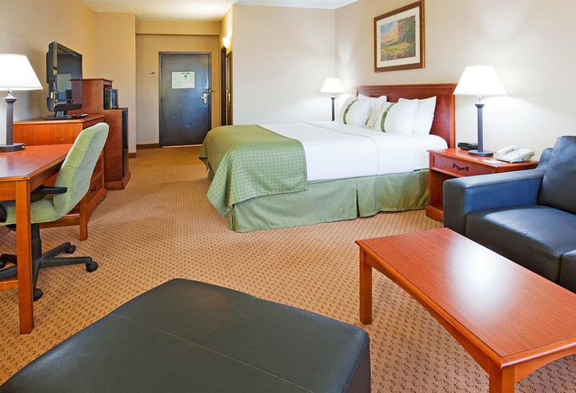 Hotel Holiday Inn Minot Riverside  | Minot | North Dakota | United States 5