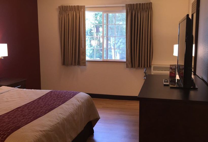 Hotel Travelodge Portland Airport  | Portland | Oregon | United States 5