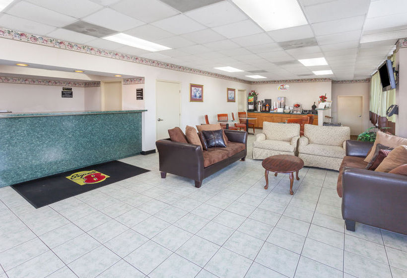 Hotel Super 8 Manasses  | Manassas | Virginia | United States 10